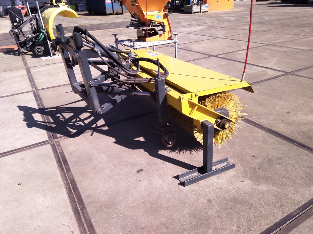 NIDO HF25DS200VPZ - - Broom for Utility/ Special vehicle: picture 4