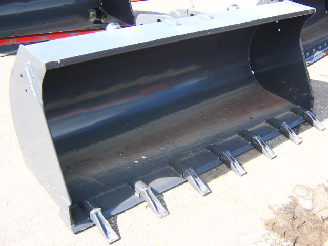 New Holland  - Loader bucket: picture 2