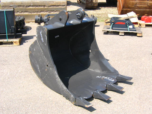 O&K  - Bucket for Construction machinery: picture 1