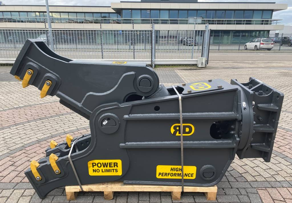 Rent Demolition RD20 Hydraulic Rotation Pulverizer Shear 21~28T  - Demolition shears: picture 5