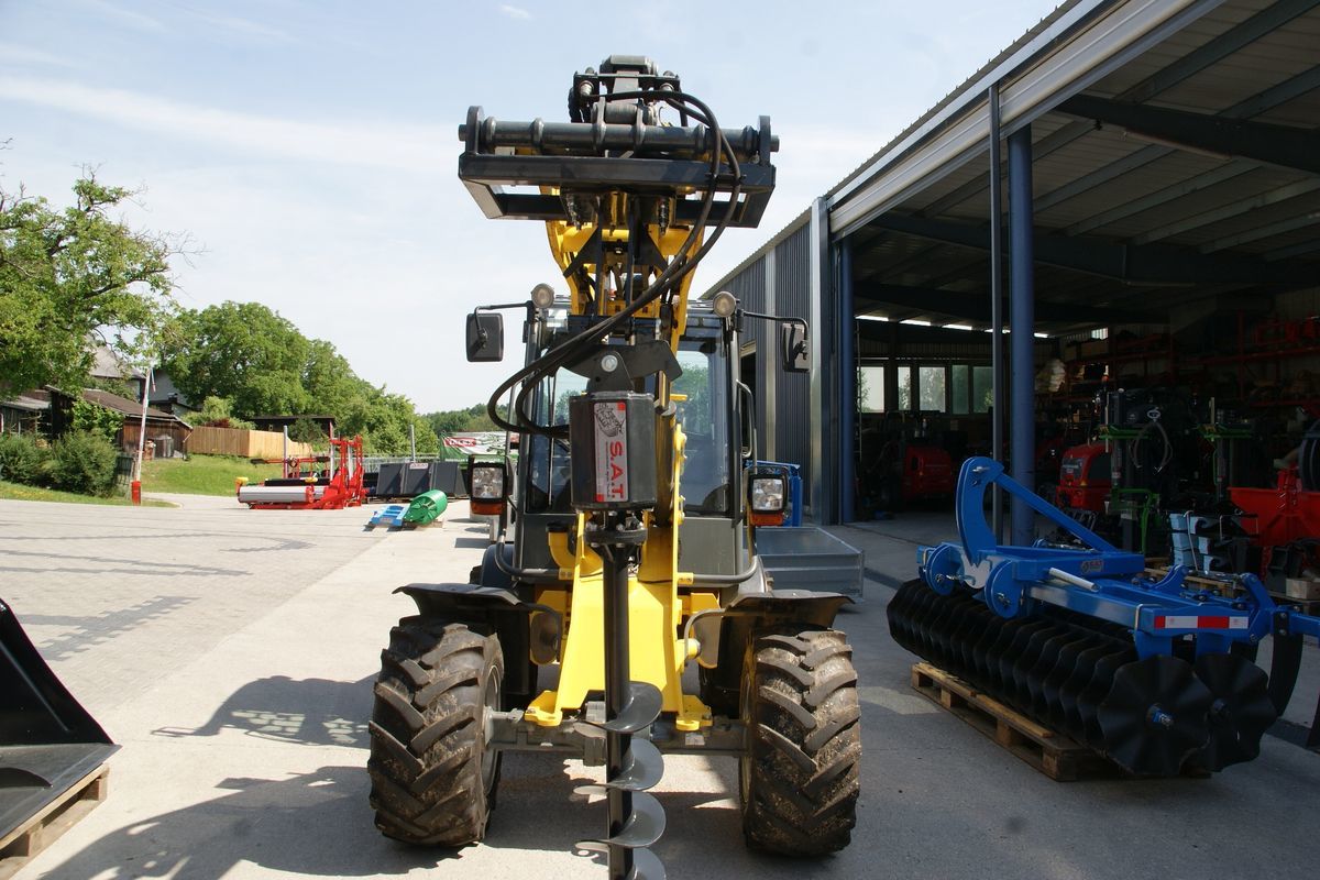 New Auger for Agricultural machinery SAT- Hydraulischer Erdbohrer-Hoflader-NEU: picture 2