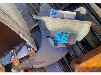 SE Equipment Tjälrivare S30  - Ripper for Construction machinery: picture 1