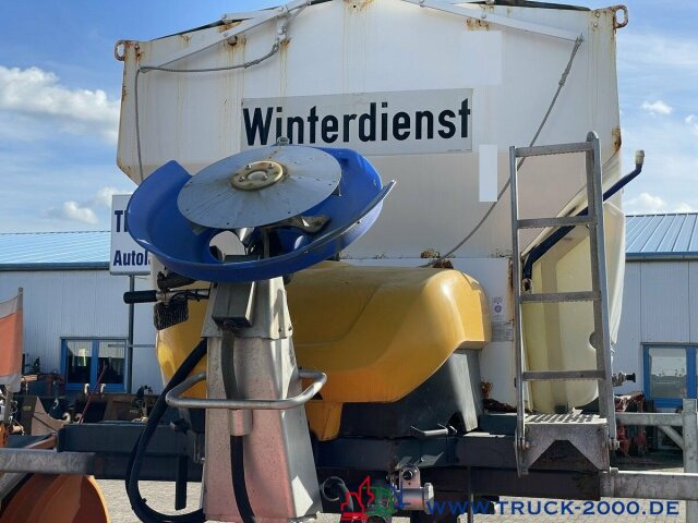 Schmidt Stratos Winterdienst Streuer 9m³ - Sand/ Salt spreader: picture 2