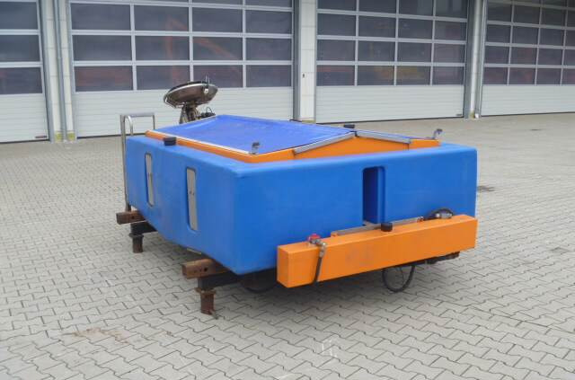 Unimog Salzstreuer Gmeiner STA2500TC FS  - Sand/ Salt spreader for Utility/ Special vehicle: picture 3