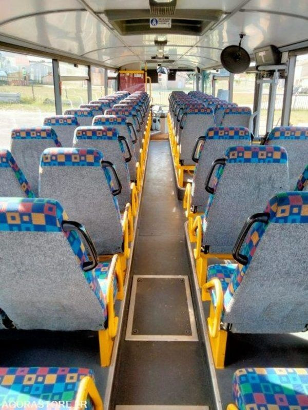Irisbus RECREO - Suburban bus: picture 5