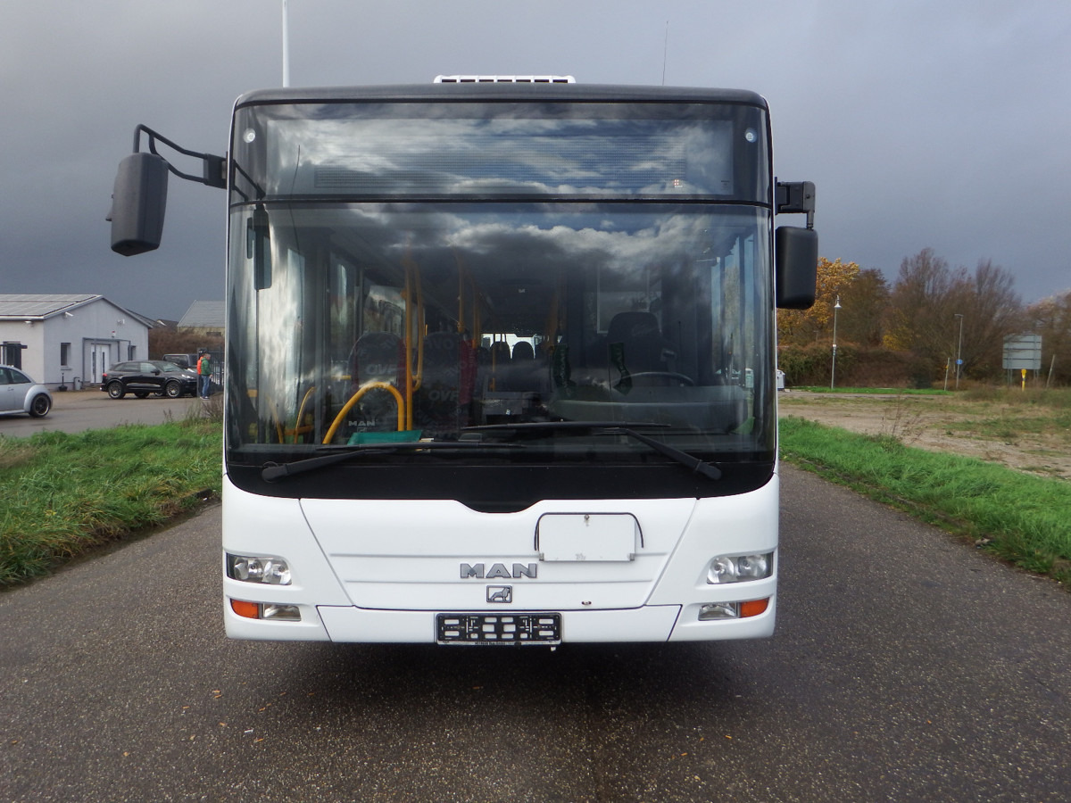 MAN A25 - KLIMA - Standheizung - EURO4 - Suburban bus: picture 2
