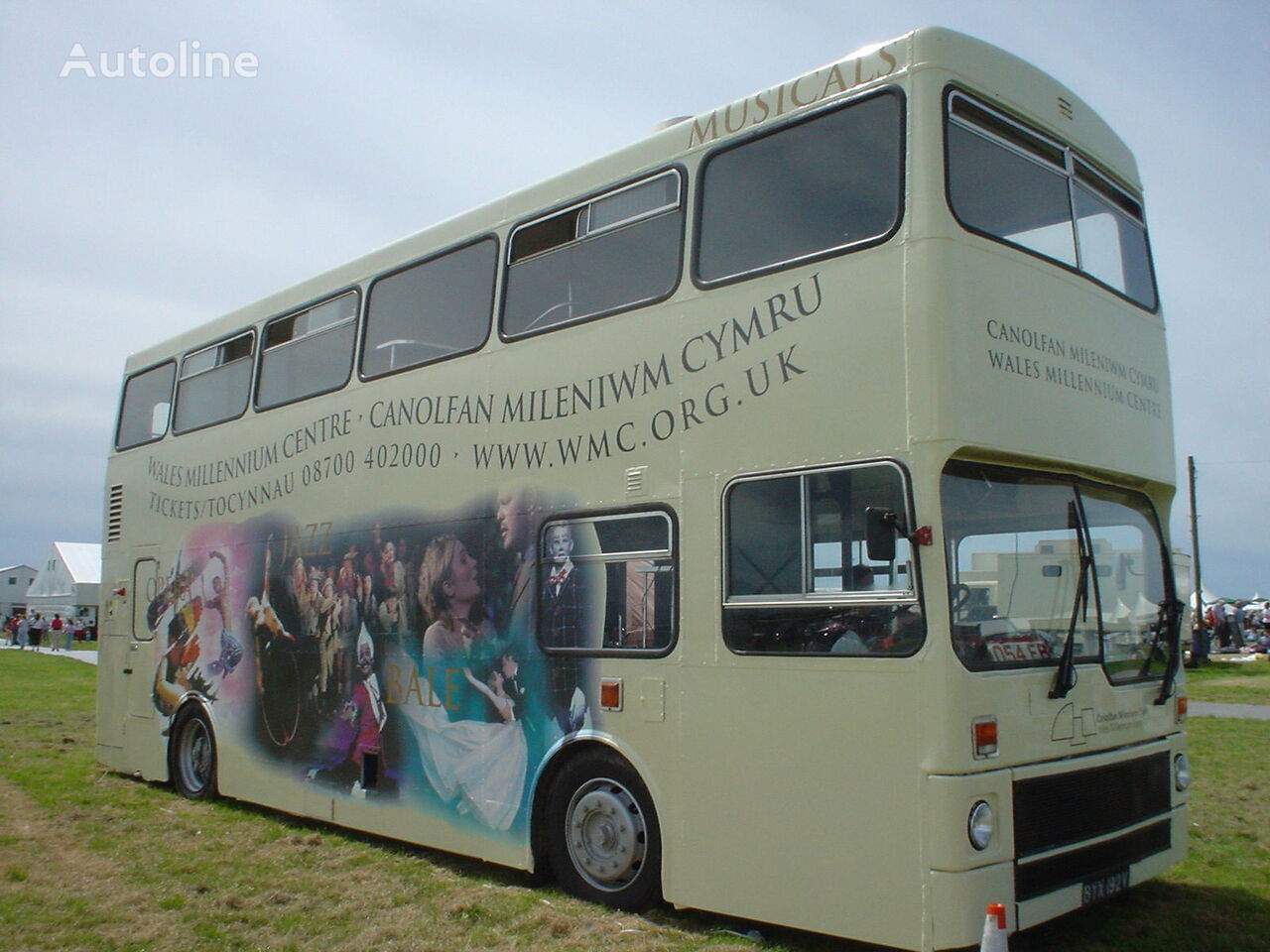 MCW METROBUS British Double Decker Bus Marketing Exhibition AVAILAB - Double-decker bus: picture 1