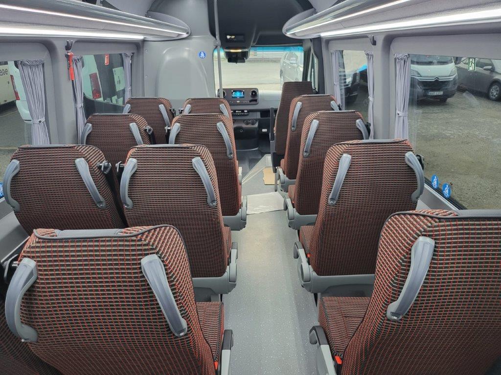 MERCEDES-BENZ Sprinter 517CDI - Minibus, Passenger van: picture 5