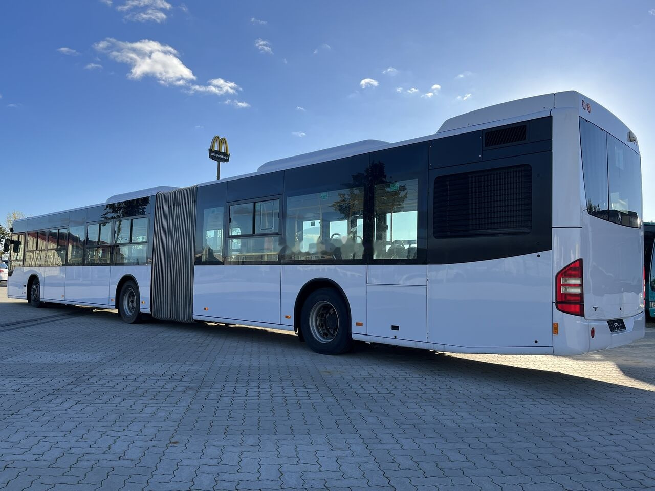 Mercedes-Benz Conecto G (LF) - 40 Sitze + 101 Stehpl. + 1 Rollstuhl - City bus: picture 5