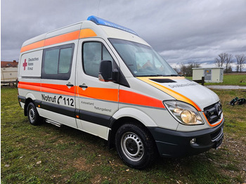 Mercedes-Benz Sprinter 316 Rettungswagen RTW KTW Ambulance  - Minibus, Passenger van: picture 1