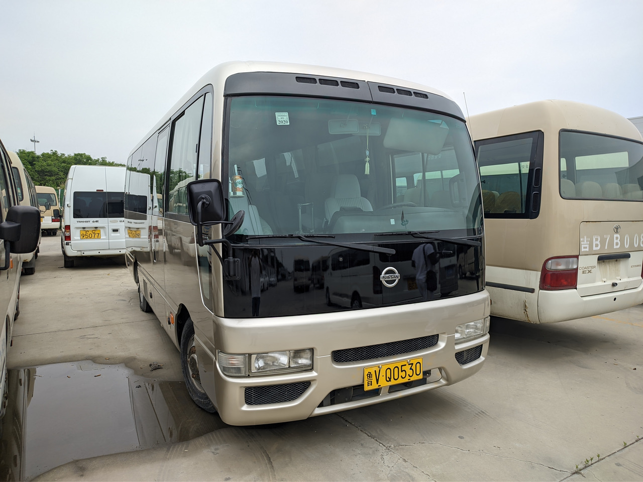 NISSAN Civilian passenger bus - Minibus, Passenger van: picture 2