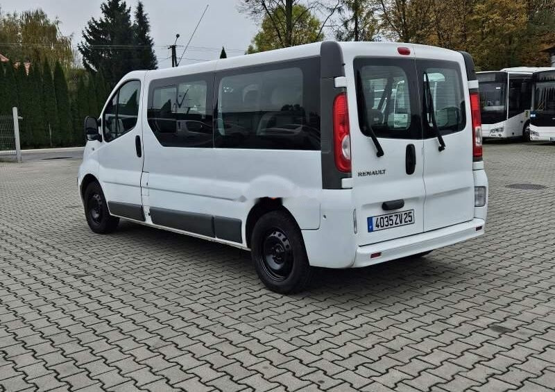 Minibus, Passenger van Renault TRAFIC: picture 9