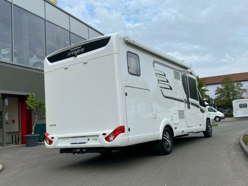 HYMER T678 - Integrated motorhome: picture 2