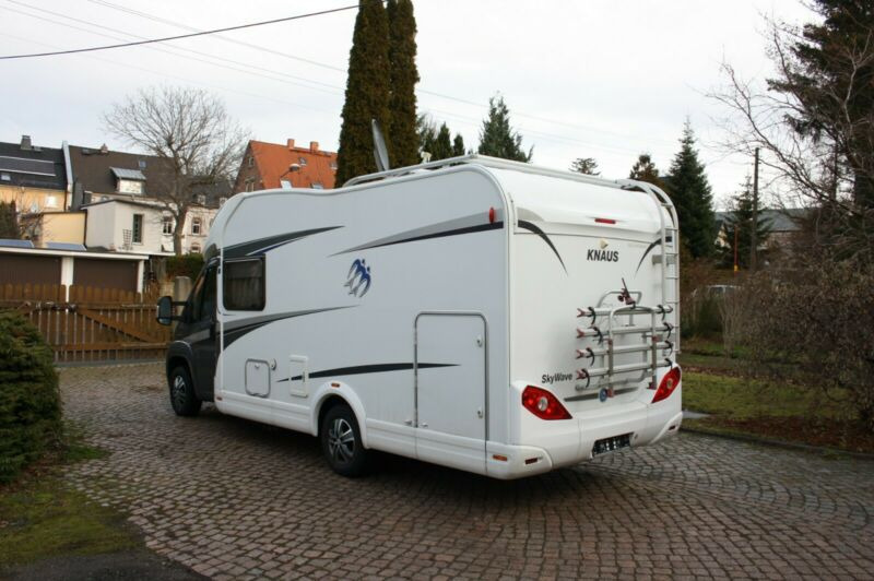 KNAUS Sky Wave 650 MG - Integrated motorhome: picture 5