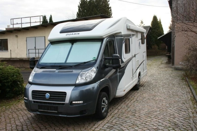 KNAUS Sky Wave 650 MG - Integrated motorhome: picture 2