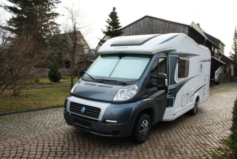 KNAUS Sky Wave 650 MG - Integrated motorhome: picture 1