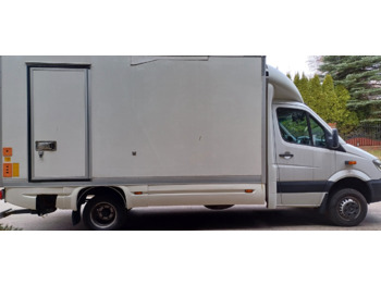 - Refrigerated van: picture 1