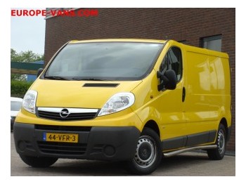 Opel Vivaro 2.0CDTI E4 L2H1 40.000km. 04-2007 - Box van