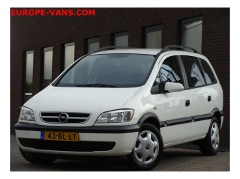 Opel Zafira 2.0 DTI 16V Comfort Van 02-2004 - Box van