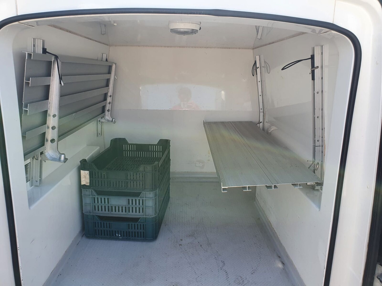 Refrigerated van FIAT Doblo 1.3 JTD Isotherm Van - 3,5t: picture 11