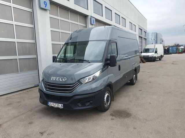 IVECO Daily 35S16A8 V - Passenger van: picture 2
