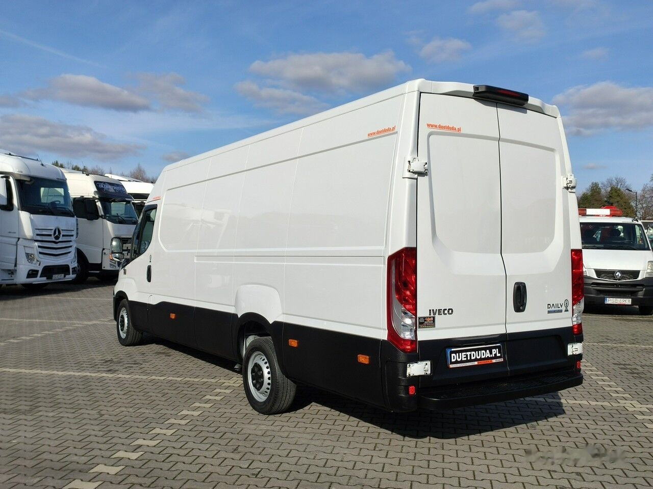 Leasing of IVECO Daily 35 S17 IVECO Daily 35 S17: picture 12