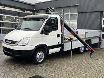 IVECO Daily 40C17 Flatbed + crane - Hiab 026T - Open body delivery van: picture 1