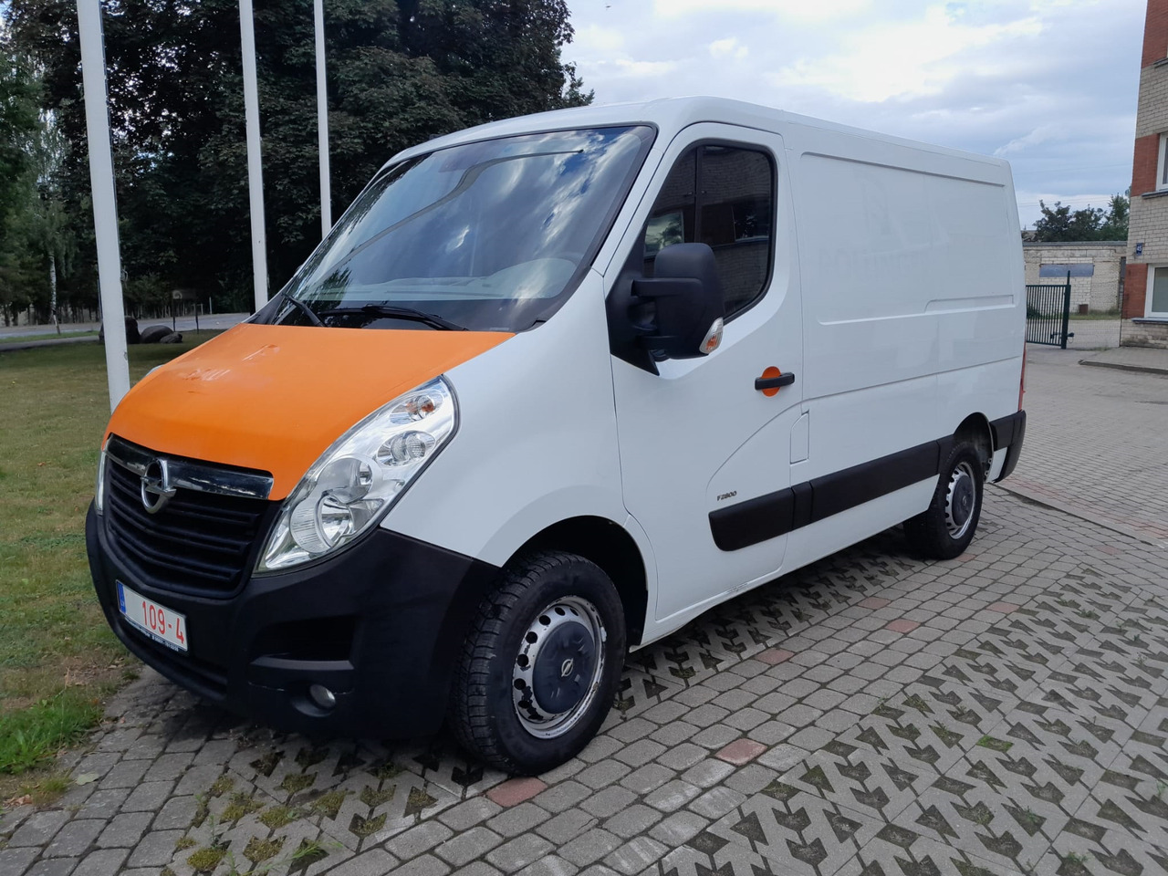 Opel Movano - Small van: picture 2