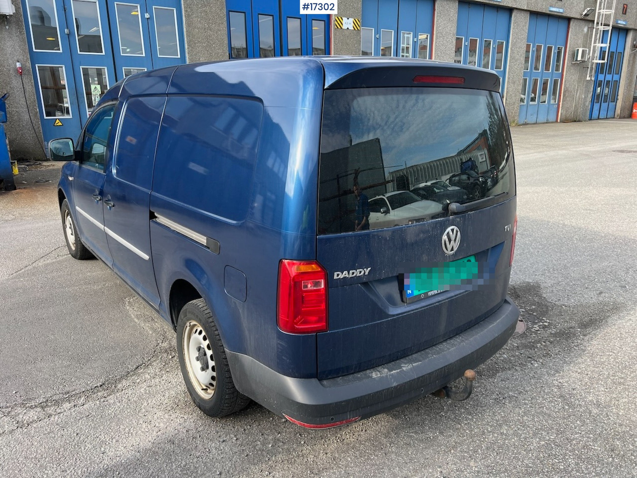 Volkswagen Caddy - Small van: picture 1