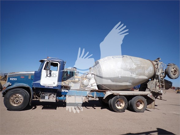 2005 PETERBILT 330 16583 - Concrete mixer truck: picture 5