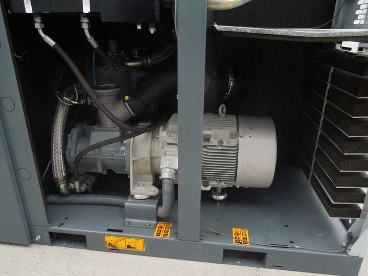 ATLAS COPCO GA45plus - Air compressor: picture 2