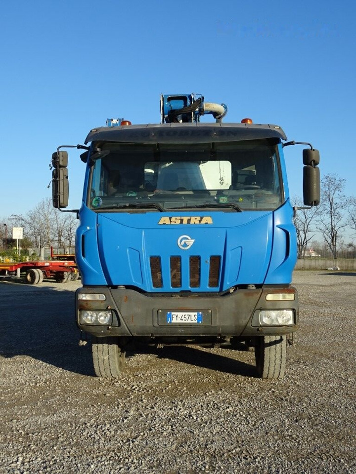 Astra HD8 8448 - Concrete mixer truck: picture 5