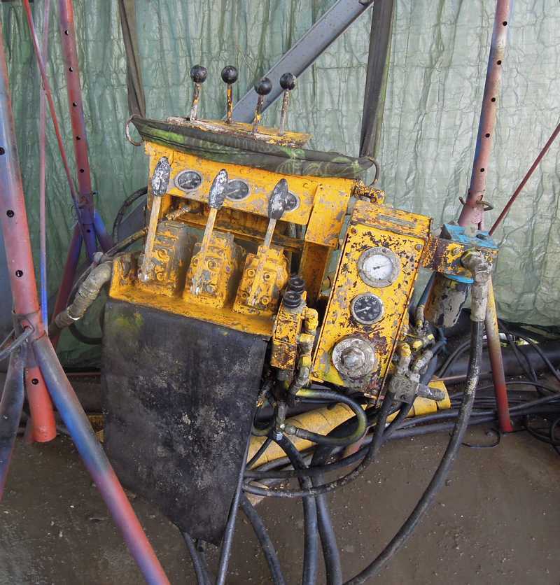 AtlasCopco BUT 6 EH drill boom  - Tunneling equipment: picture 2