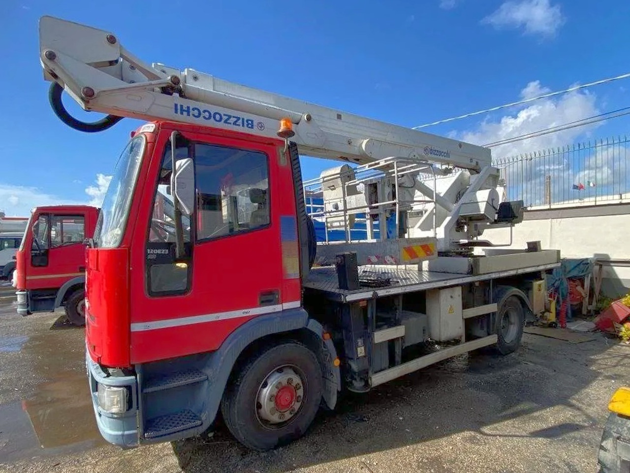 BIZZOCCHI KF260TI - Truck mounted aerial platform: picture 1