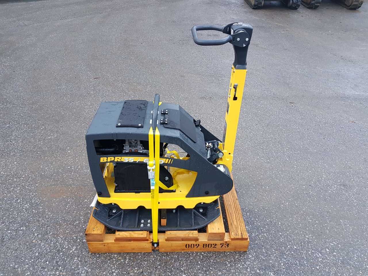 BOMAG BPR 35/60 D - Vibratory plate: picture 2