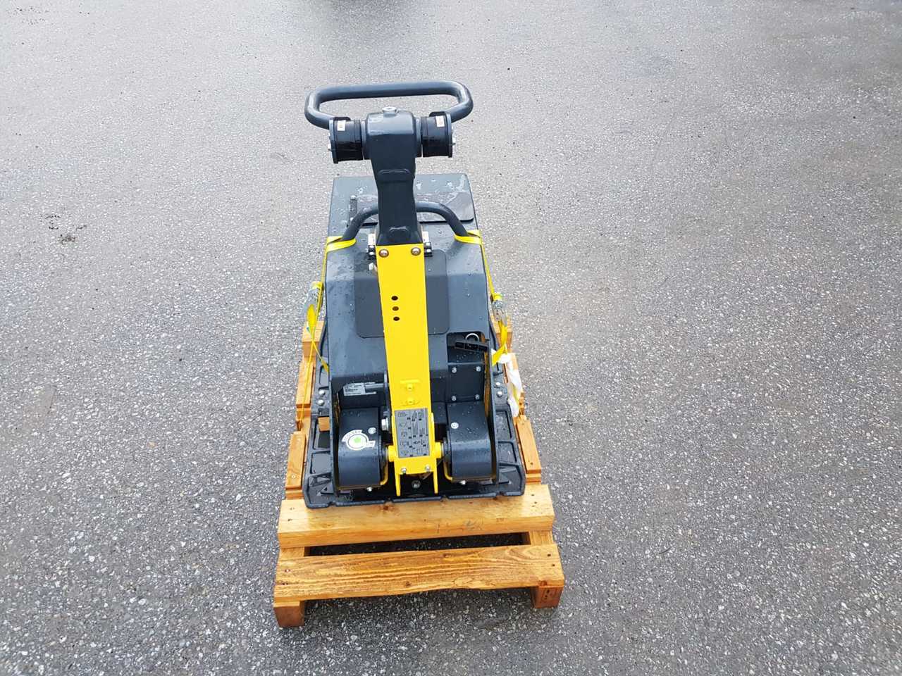 BOMAG BPR 35/60 D - Vibratory plate: picture 5