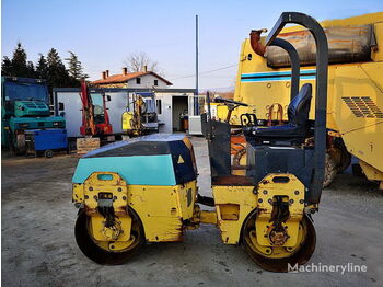 Road roller BOMAG BW100: picture 1
