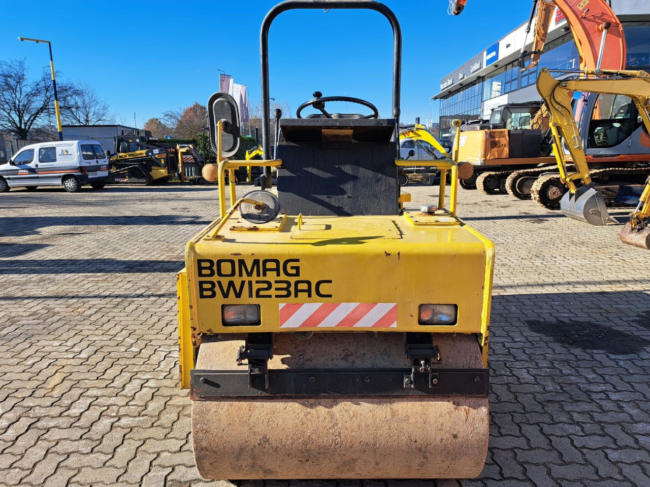 BOMAG BW123AC - Road roller: picture 2