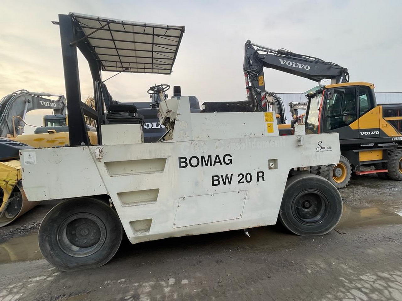 BOMAG BW20R - Pneumatic roller: picture 1