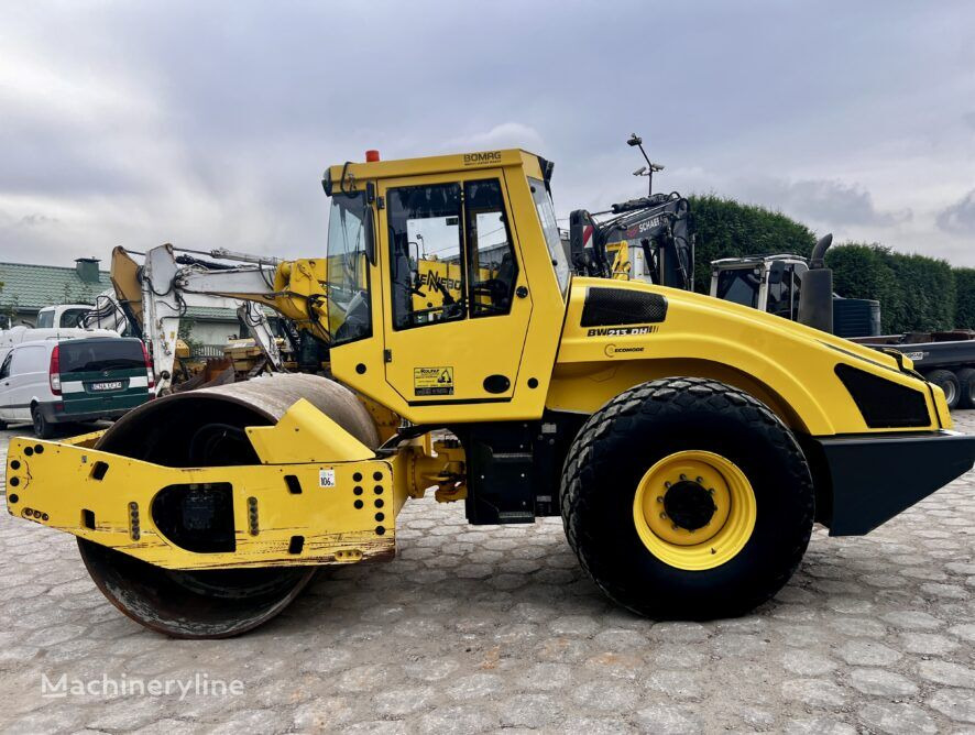 BOMAG BW216 DH-4 - Compactor: picture 3