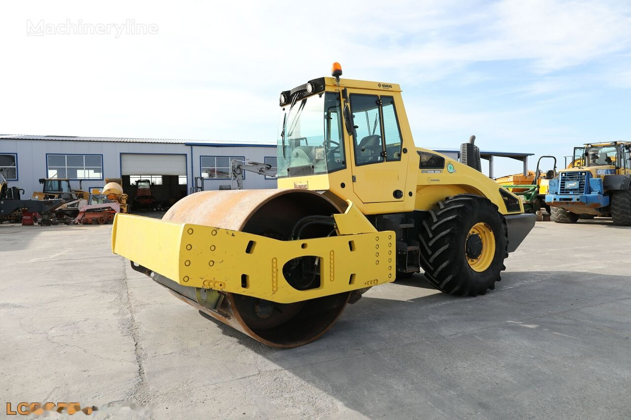 BOMAG BW219 DH-4i - Compactor: picture 1