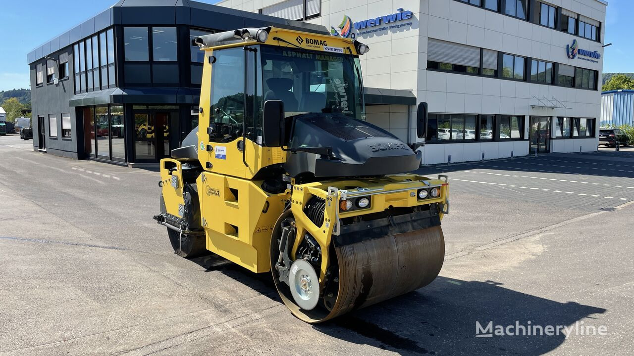 BOMAG BW 154 ACP-4v AM - Road roller: picture 2