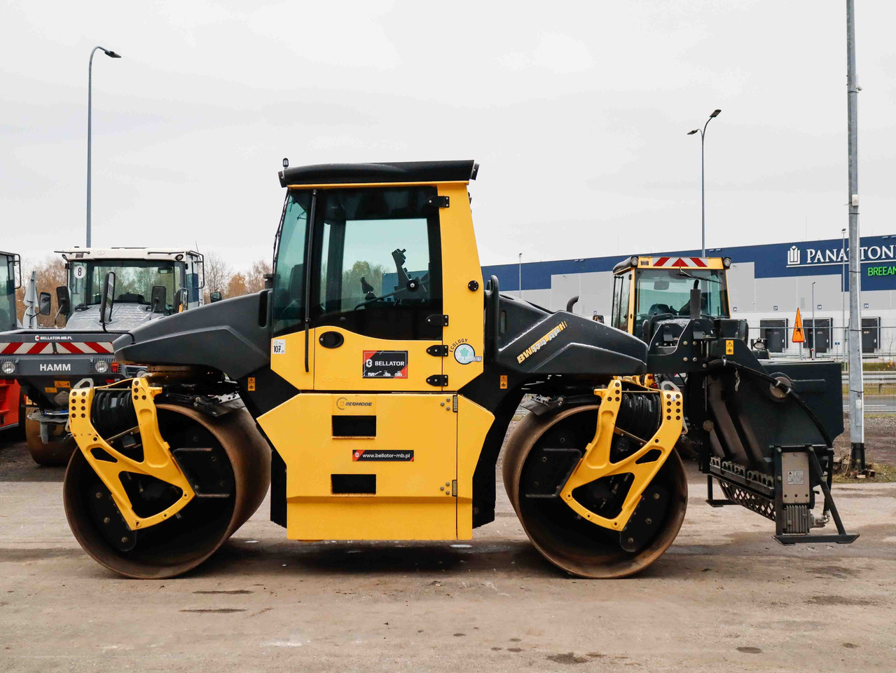 BOMAG BW 174 AP-4i - Road roller: picture 5
