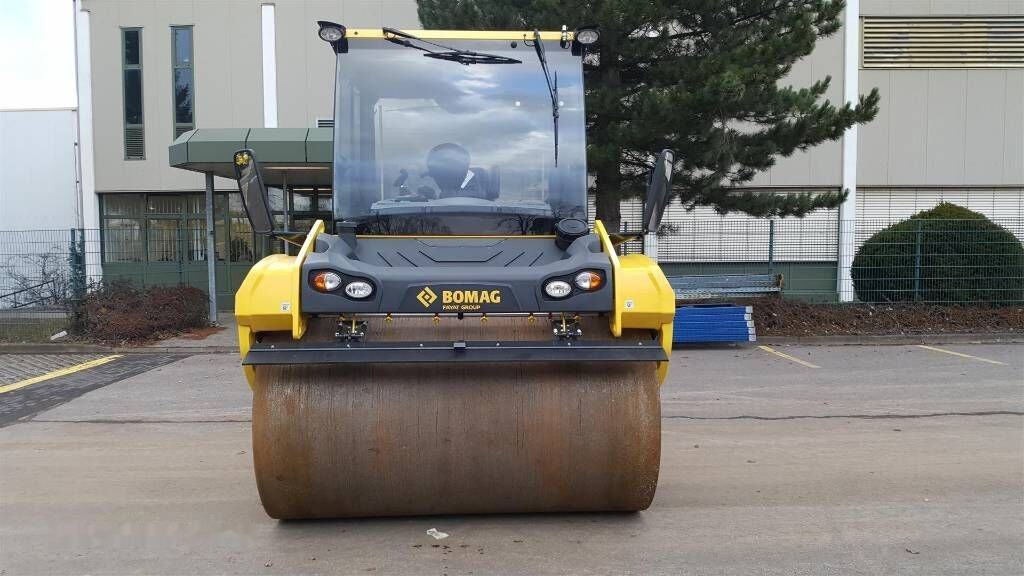 New Road roller BOMAG BW 202AD-50: picture 8