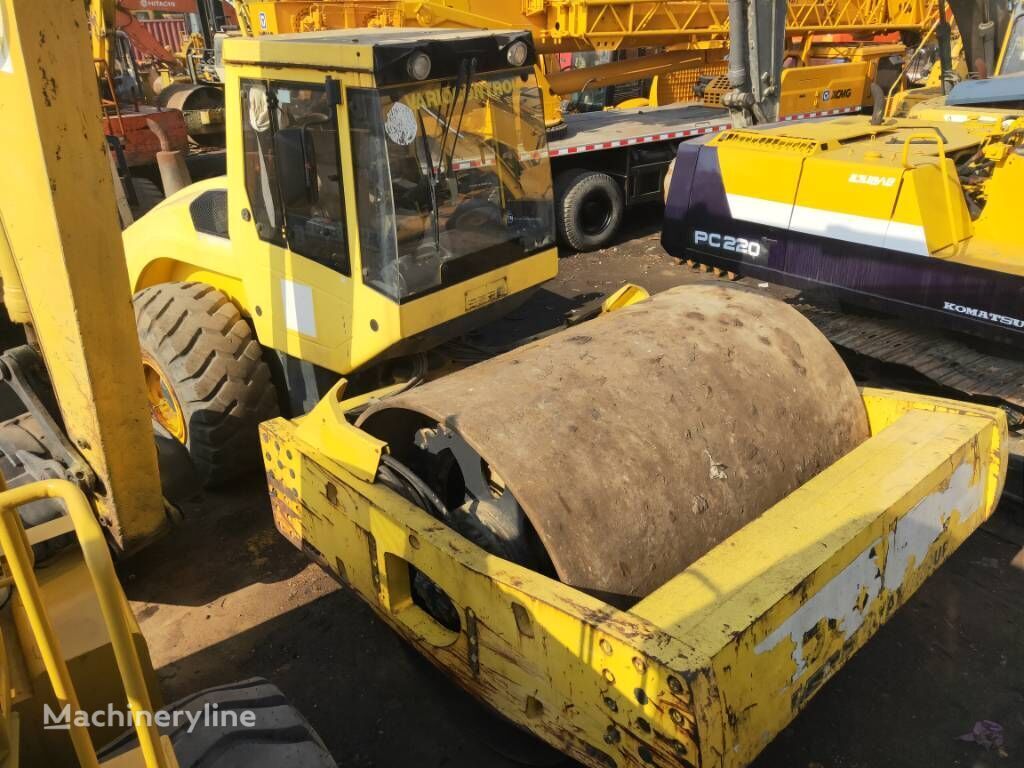 BOMAG BW 226 D H-4 - Compactor: picture 1