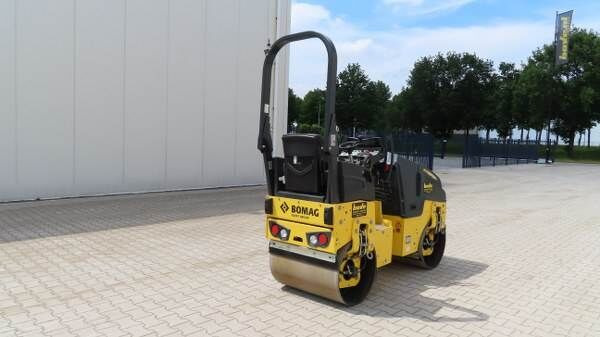 BOMAG BW 80 AD-5 - Road roller: picture 2