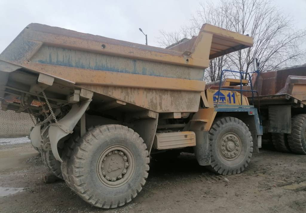 Belaz 7540  - Rigid dumper/ Rock truck: picture 4