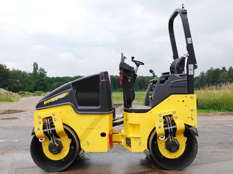Bomag BW120AD-5 - 200 Hours! Kubota Engine - Roller: picture 1