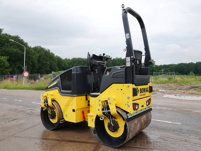 Bomag BW120AD-5 - 200 Hours! Kubota Engine - Roller: picture 3