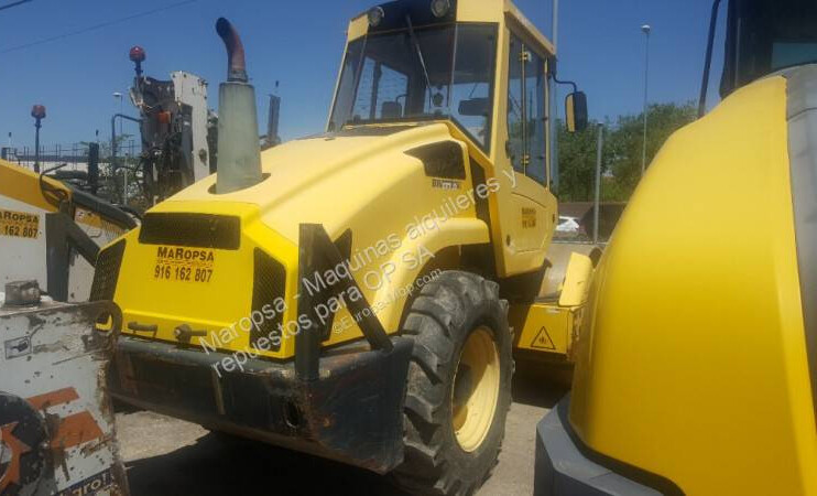 Bomag BW177 D-4 - Compactor: picture 2